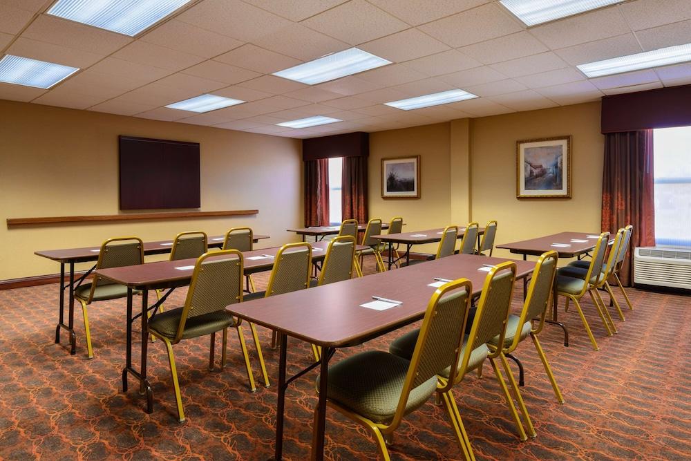 Hampton Inn Маунт-Вернон Екстер'єр фото