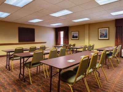 Hampton Inn Маунт-Вернон Екстер'єр фото
